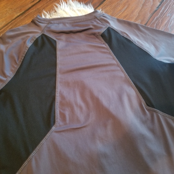 Champion tee - Picture 7 of 7